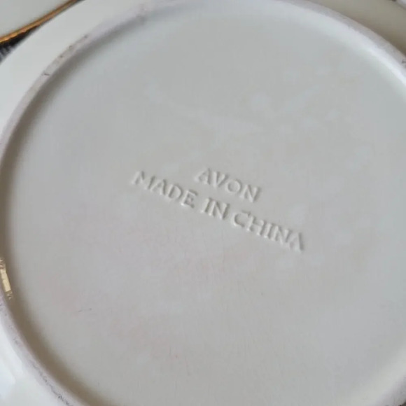 Vintage Avon Frosted Fruit Plate Set Dish Ivory Embossed Gold Trim Food Candle - Picture 6 of 8